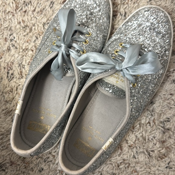 Kate spade keds silver glitter sneakers size 6.5 - Picture 6 of 8
